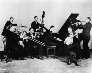 MTE5NTU2MzE5NTMyNDUxMzM5